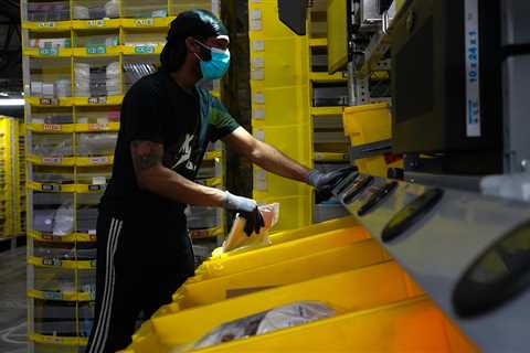 Amazon requires masks again at all U.S. warehouses.