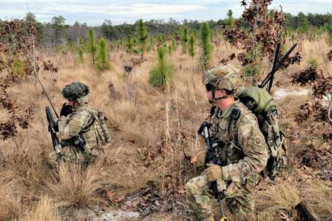 Software-defined radio contract for U.S. Army could net companies as much as $6 billion over decade
