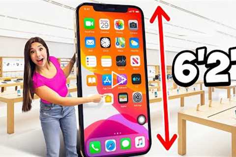 I Bought The World’s Biggest iPhone!