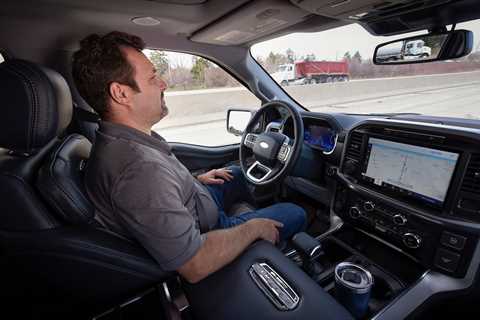 Ford Finally Rolls Out F-150 and Mach-E BlueCruise Hands-Free Driving Tech