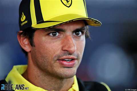  Sainz encouraged by gains at ‘young, maturing’ Ferrari team RaceFans 