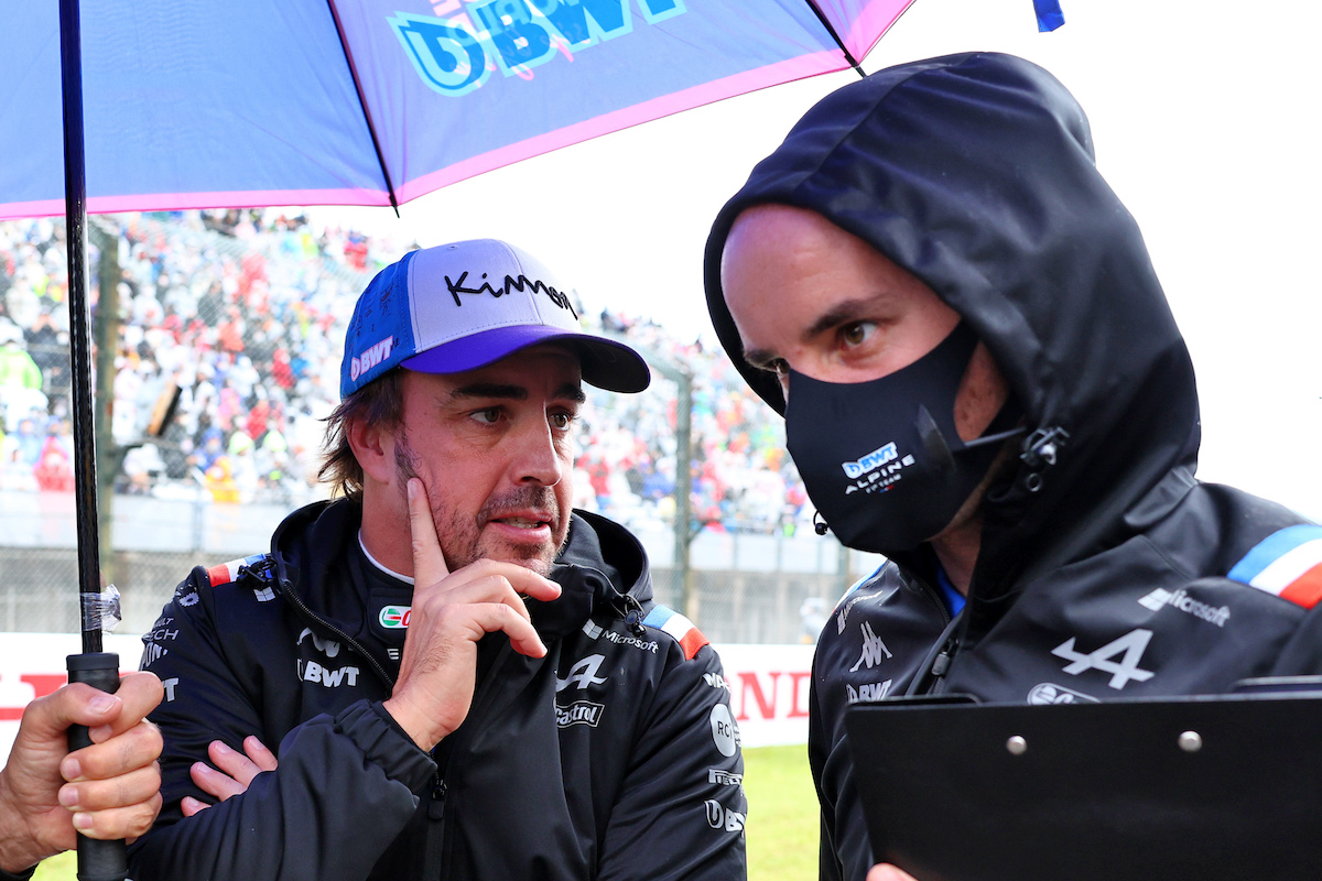 Alonso expecting McLaren F1 battle to go to Abu Dhabi finale – Motorsport Week