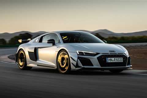 The 2023 Audi R8 GT Is a 602 HP, Rear-Drive Goodbye to the Mid-Engine V-10