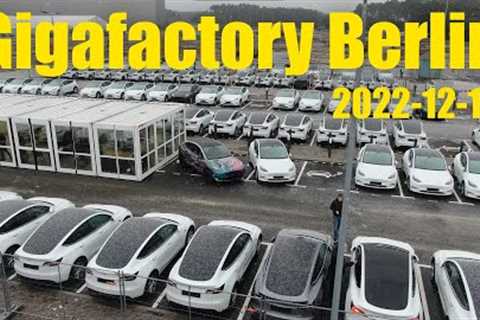Giga Berlin | 2022-12-10 | Factory Deliveries