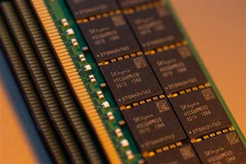As memory prices plunge, SK hynix reports its biggest quarterly operating loss on record in Q4, ~$1...