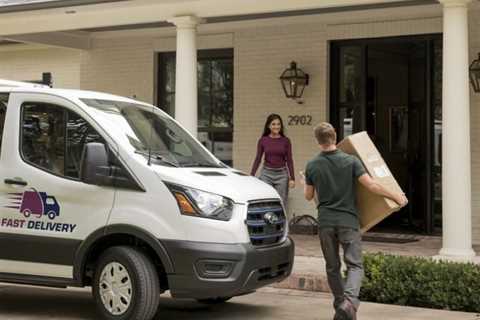 Postal Service begins mass purchase of electric mail trucks