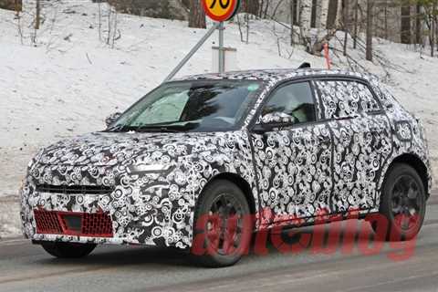 Likely Fiat 500X replacement caught in new spy photos