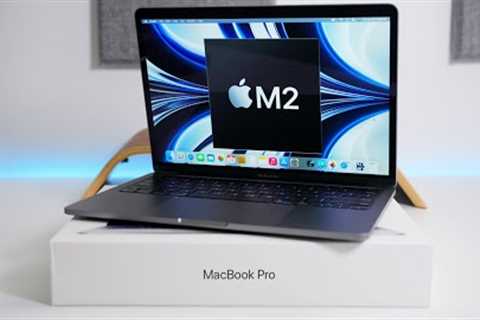 M2 MacBook Pro 13 Unboxing, Comparison and First Look