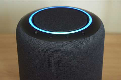 ​Why is Alexa flashing? What the colors on your Echo smart speaker mean