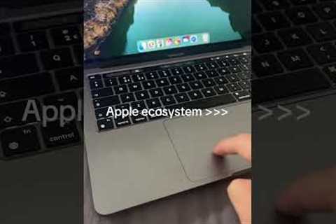 The Apple ecosystem is amazing #apple #macbook #ipad #ios #macos