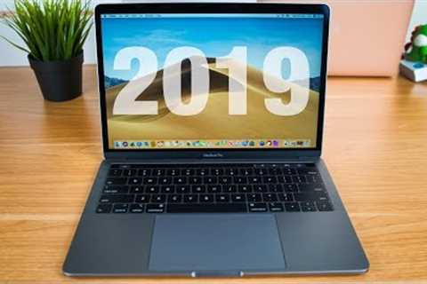 MacBook Pro 13 (2019) Review - Apple Finally Got It Right!